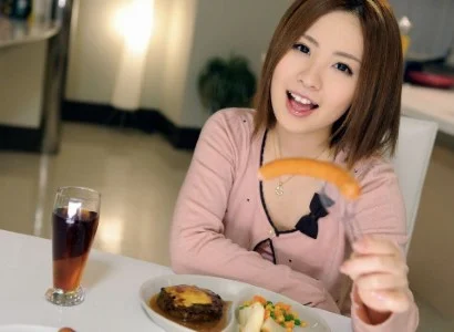 Người thương ăn tối xong rồi chịch em